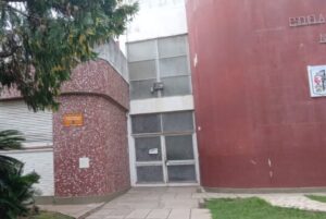 EL GOBIERNO PROVINCIAL CREE QUE UNA BANDA ORGANIZADA ES RESPONSABLE DE LAS AMENAZAS EN COLEGIOS