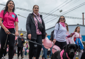 “Tomátelo a Pecho”: Cañuelas volvió a caminar por la prevención del cáncer de mama